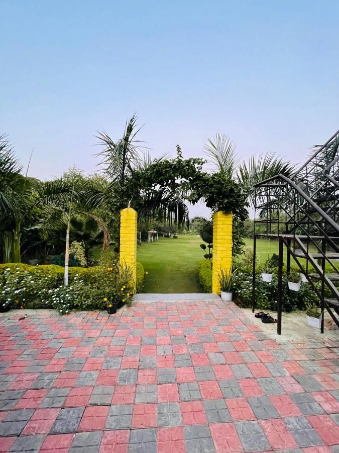 Anantam Aravali Villa Gurgaon Bagian luar foto
