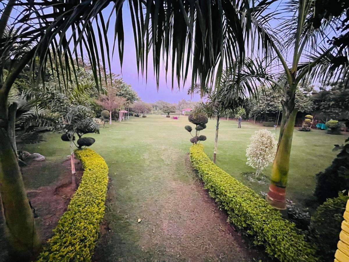 Anantam Aravali Villa Gurgaon Bagian luar foto