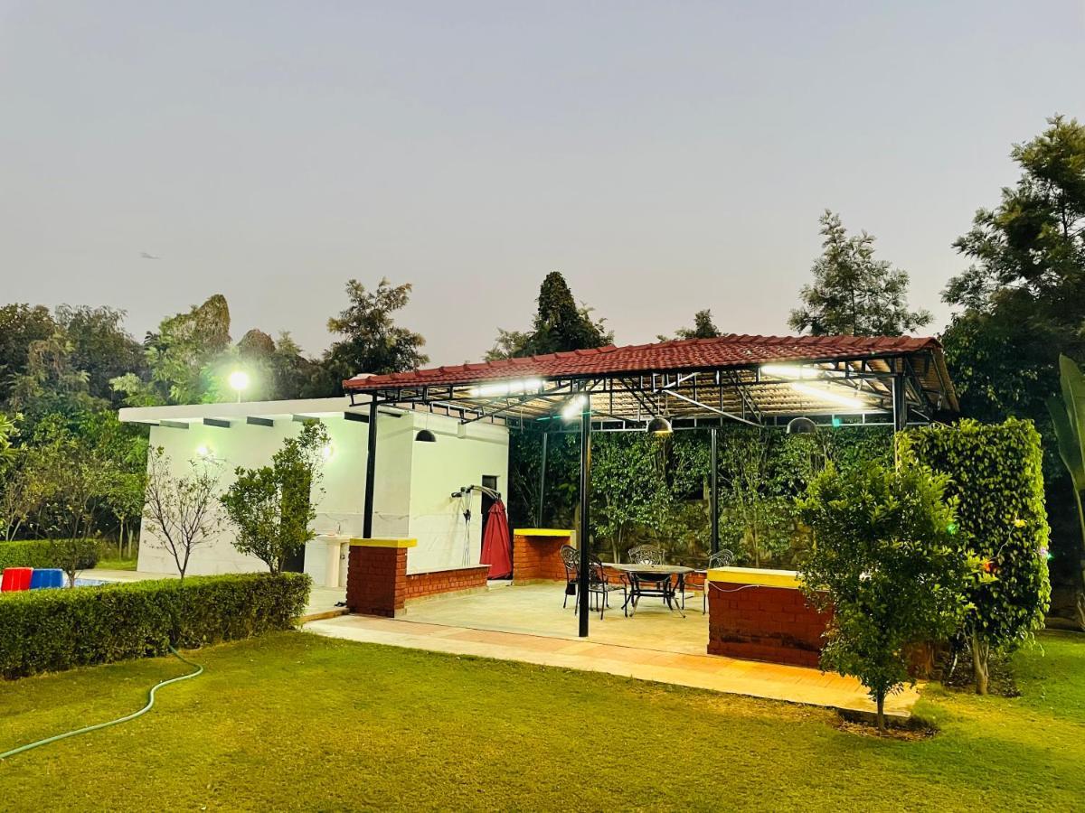 Anantam Aravali Villa Gurgaon Bagian luar foto